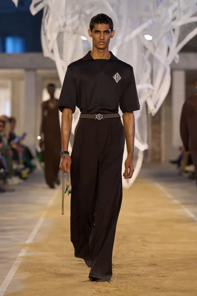 Look 41